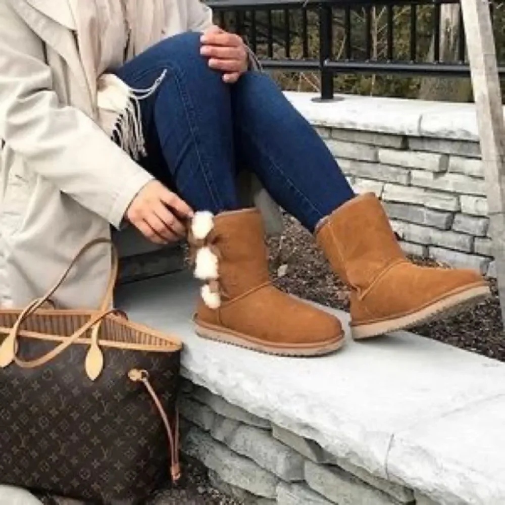 Koolaburra by Ugg Victoria Short Women's Winter Boots • Size 5